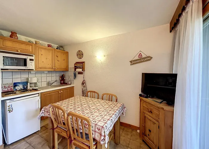 Proche Centre Combloux, 4 Pers, Balcon, Parking - Fr-1-560-53 Апартаменты *